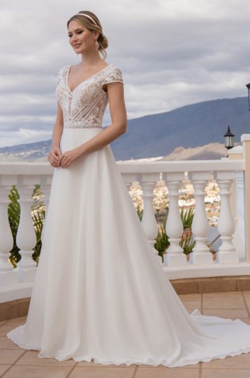 Bridal Couture 40056 esküvői ruha eladás, kölcsönzés Szegeden